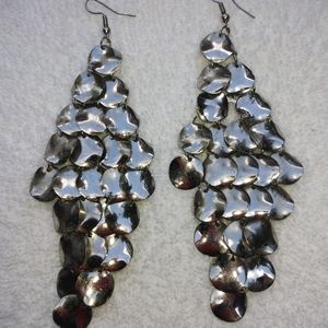 Earrings Vintage' early 1970's silver toned' in mint condition.